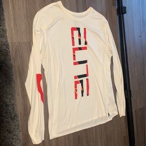 white nike elite long sleeve
